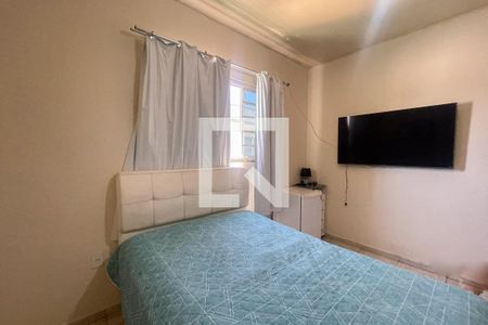 Quarto de casa para alugar com 2 quartos, 101m² em Vila Sarapui, Duque de Caxias