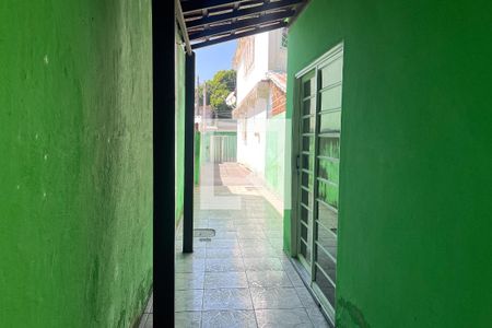 Casa para alugar com 101m², 2 quartos e 2 vagasVaranda