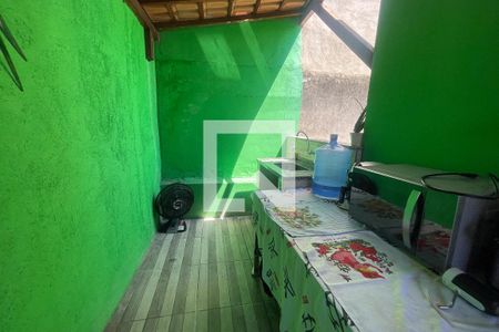 Casa para alugar com 101m², 2 quartos e 2 vagasVaranda