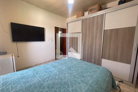 Quarto de casa para alugar com 2 quartos, 101m² em Vila Sarapui, Duque de Caxias