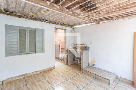 Casa à venda com 225m², 2 quartos e 2 vagas Casa à venda com 225m², 2 quartos e 2 vagasCasa 2 - Área de serviço / varanda