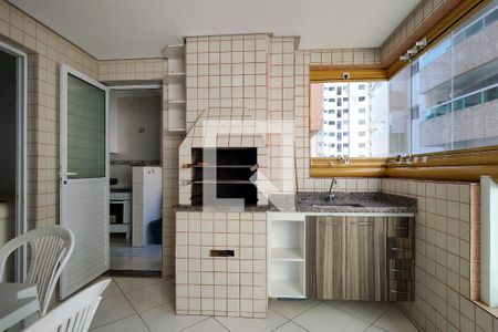 Apartamento para alugar com 90m², 2 quartos e 1 vagaSacada