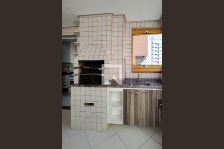 Apartamento para alugar com 90m², 2 quartos e 1 vagaSacada