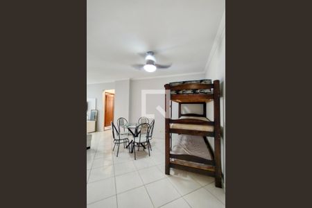 Sala de apartamento para alugar com 2 quartos, 90m² em Aviação, Praia Grande