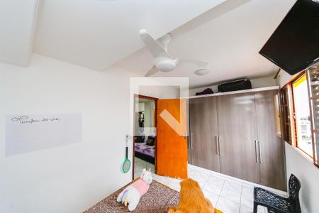 Quarto de casa à venda com 5 quartos, 400m² em Capão do Embira, São Paulo