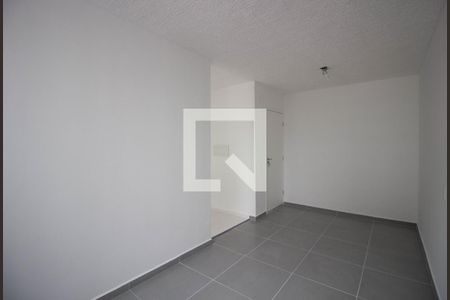 Sala de apartamento para alugar com 2 quartos, 42m² em Guaianazes, São Paulo