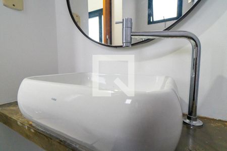 Apartamento à venda com 65m², 2 quartos e 1 vaga Apartamento à venda com 65m², 2 quartos e 1 vagaLavabo Detalhe