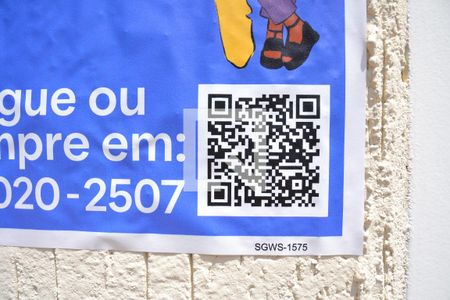 Casa à venda com 194m², 3 quartos e 3 vagas Casa à venda com 194m², 3 quartos e 3 vagasPlaquinha