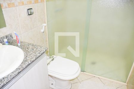 Casa à venda com 194m², 3 quartos e 3 vagas Casa à venda com 194m², 3 quartos e 3 vagasBanheiro