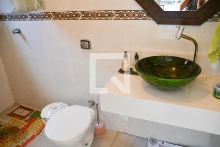 Casa à venda com 194m², 3 quartos e 3 vagas Casa à venda com 194m², 3 quartos e 3 vagasBanheiro 3
