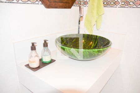 Casa à venda com 194m², 3 quartos e 3 vagas Casa à venda com 194m², 3 quartos e 3 vagasBanheiro 3