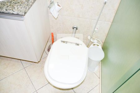 Casa à venda com 194m², 3 quartos e 3 vagas Casa à venda com 194m², 3 quartos e 3 vagasBanheiro