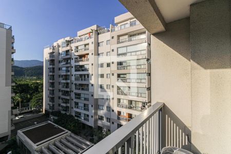 Apartamento à venda com 90m², 3 quartos e 2 vagasSuíte - Sacada