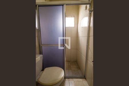 Banheiro de casa para alugar com 2 quartos, 80m² em Parque São Luís, Taubaté
