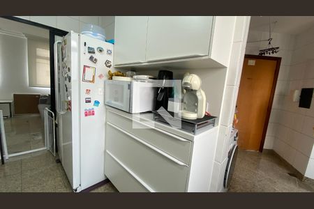 Apartamento para alugar com 220m², 3 quartos e 2 vagasCozinha