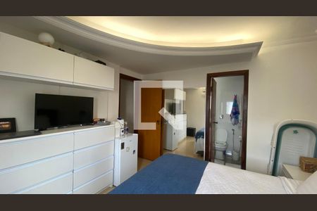 Apartamento para alugar com 220m², 3 quartos e 2 vagasQuarto Suíte