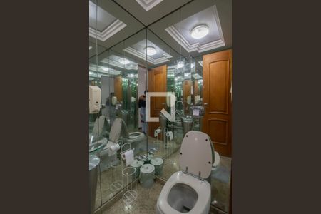 Apartamento para alugar com 460m², 5 quartos e 4 vagas Apartamento para alugar com 460m², 5 quartos e 4 vagasLavabo