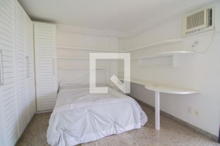 Apartamento para alugar com 460m², 5 quartos e 4 vagas Apartamento para alugar com 460m², 5 quartos e 4 vagasQuarto 3 - Suíte