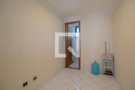 Apartamento para alugar com 460m², 5 quartos e 4 vagas Apartamento para alugar com 460m², 5 quartos e 4 vagasQuarto de Serviço
