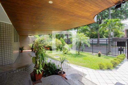 Apartamento para alugar com 460m², 5 quartos e 4 vagas Apartamento para alugar com 460m², 5 quartos e 4 vagasÁrea comum