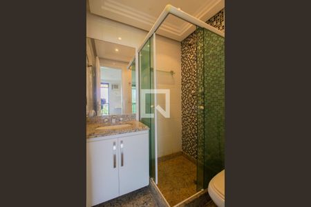 Apartamento para alugar com 460m², 5 quartos e 4 vagas Apartamento para alugar com 460m², 5 quartos e 4 vagasBanheiro da Suíte 3