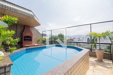 Apartamento para alugar com 460m², 5 quartos e 4 vagas Apartamento para alugar com 460m², 5 quartos e 4 vagasPiscina