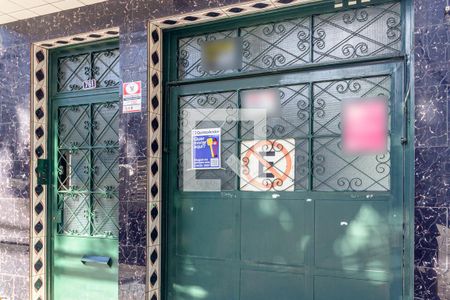 Apartamento à venda com 65m², 2 quartos e sem vaga Apartamento à venda com 65m², 2 quartos e sem vagaFachada