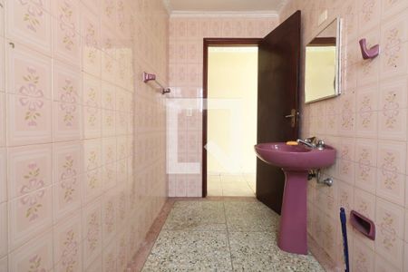 Casa à venda com 250m², 3 quartos e 1 vagaBanheiro 1