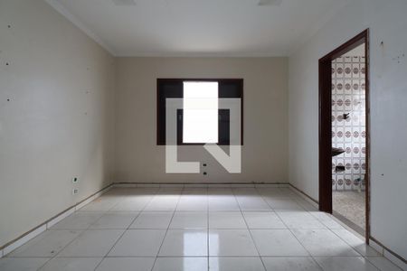 Casa à venda com 250m², 3 quartos e 1 vagaSuíte 1