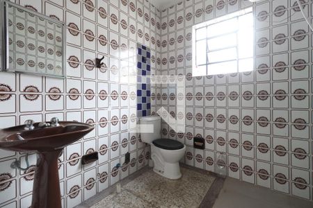 Casa à venda com 250m², 3 quartos e 1 vagaBanheiro da Suíte