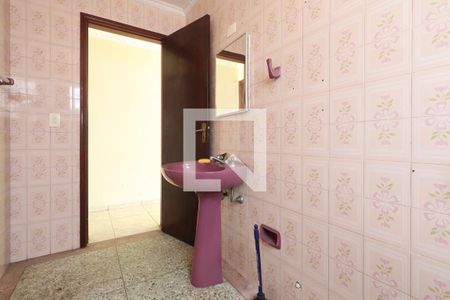 Casa à venda com 250m², 3 quartos e 1 vagaBanheiro 1