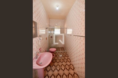 Casa para alugar com 120m², 3 quartos e 1 vagaBanheiro