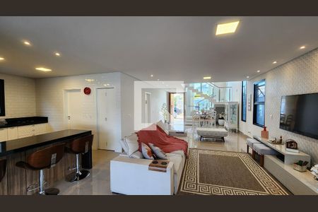 Casa de condomínio à venda com 260m², 3 quartos e 2 vagasSala