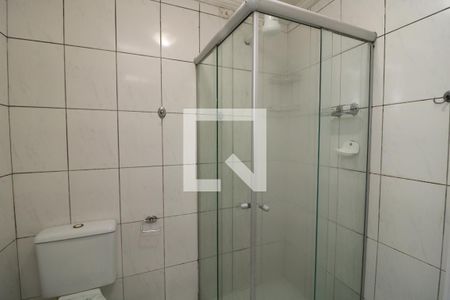 Banheiro de casa para alugar com 1 quarto, 35m² em Jardim Brasilia, São Paulo