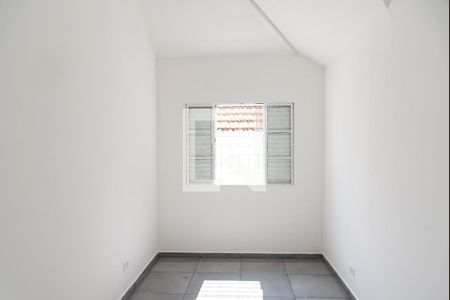Quarto de casa para alugar com 1 quarto, 40m² em Vila Firmiano Pinto, São Paulo