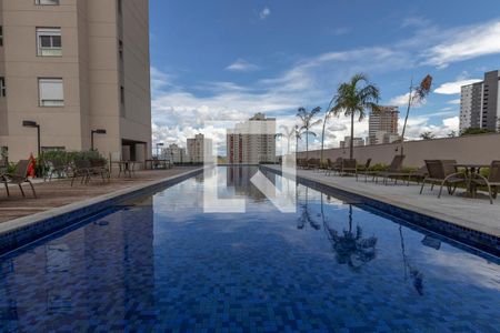 Apartamento para alugar com 157m², 3 quartos e 4 vagas Apartamento para alugar com 157m², 3 quartos e 4 vagasÁrea comum - Piscina