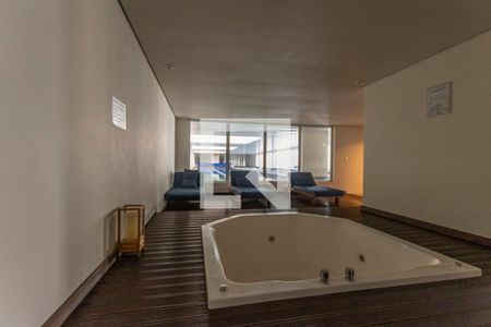 Apartamento para alugar com 157m², 3 quartos e 4 vagas Apartamento para alugar com 157m², 3 quartos e 4 vagasSpa