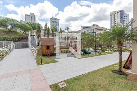Apartamento para alugar com 157m², 3 quartos e 4 vagas Apartamento para alugar com 157m², 3 quartos e 4 vagasÁrea comum - Playground