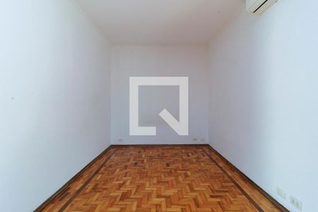 Casa à venda com 300m², 3 quartos e sem vaga Casa à venda com 300m², 3 quartos e sem vagaSuíte