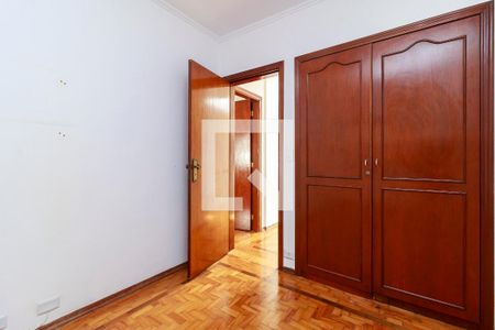 Casa à venda com 300m², 3 quartos e sem vaga Casa à venda com 300m², 3 quartos e sem vagaQuarto 3