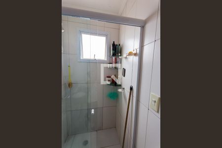 Banheiro de apartamento para alugar com 1 quarto, 77m² em Vila Clarice, Santo André