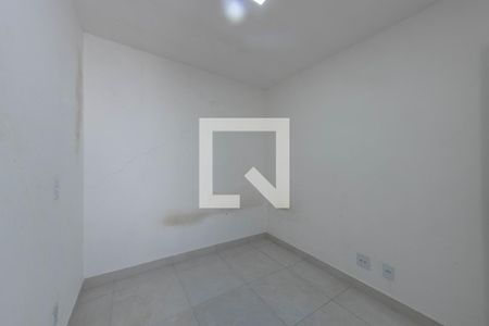 Quarto 1 de apartamento para alugar com 1 quarto, 28m² em Vila Bela, São Paulo