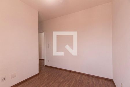 Apartamento para alugar com 76m², 3 quartos e 2 vagas Apartamento para alugar com 76m², 3 quartos e 2 vagasSuíte