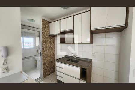 Sala de apartamento à venda com 2 quartos, 54m² em Vila Nambi, Jundiaí