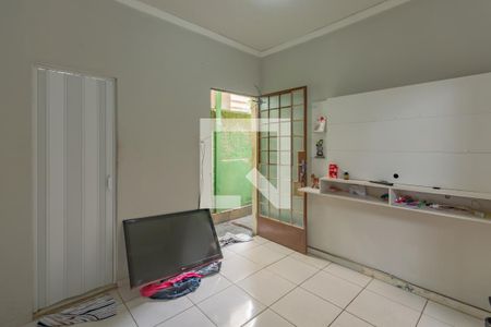 Casa à venda com 366m², 6 quartos e 4 vagasCasa 3 - Sala