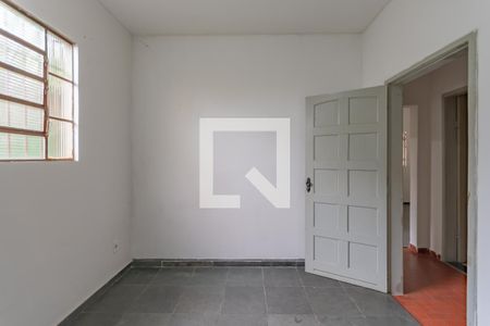 Casa à venda com 366m², 6 quartos e 4 vagasQuarto 2