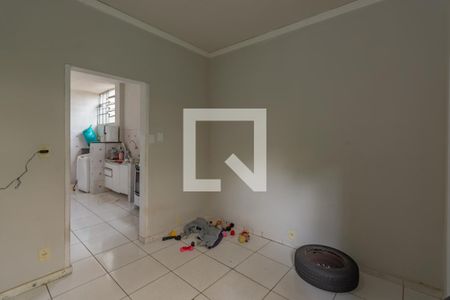 Casa à venda com 366m², 6 quartos e 4 vagasCasa 3 - Sala