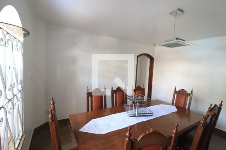 Sala de Jantar de casa à venda com 3 quartos, 240m² em Vila Moreira, São Paulo