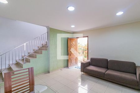 Sala 1 de casa à venda com 4 quartos, 320m² em Vila Yara, Osasco