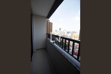 Studio para alugar com 25m², 1 quarto e sem vaga Studio para alugar com 25m², 1 quarto e sem vagaVaranda Studio